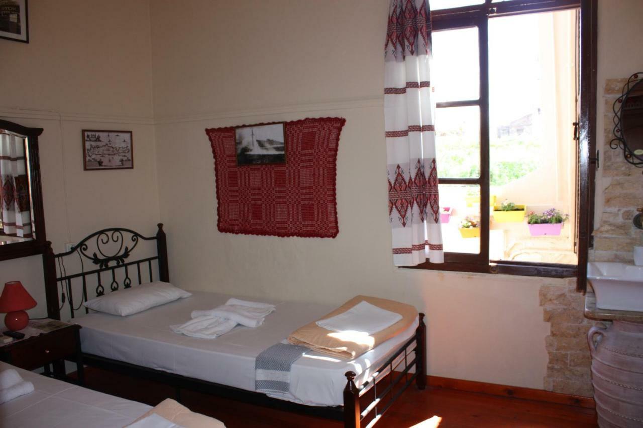 Mmebassia Bed & Breakfast Chania  Ngoại thất bức ảnh